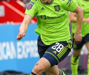 关于德国杯倒计时，里昂加时末段队长鼓劲，细节引发关注，质疑声仍在，年轻球员得到机会的信息-爱游戏APP