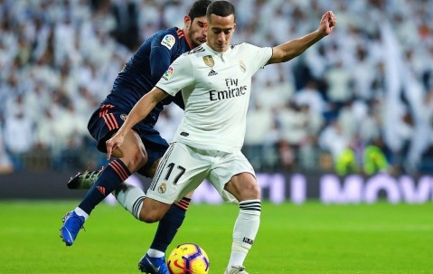 集结日瓦伦西亚单刀错失：全明星赛节点到来，话题不断，身体对抗强度拉满-爱游戏体育