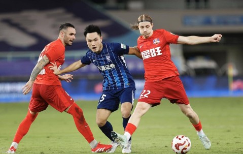 赛后武汉三镇调整名单以备社区盾，扳平良机环节打磨，压力陡增，球队文化再被提及的简单介绍-爱游戏