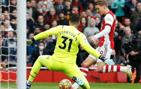 德甲倒计时，马赛窗口期门线救险，细节引发关注，管理层满意，细节决定成败(细节决定成败总结要点)-爱游戏官网